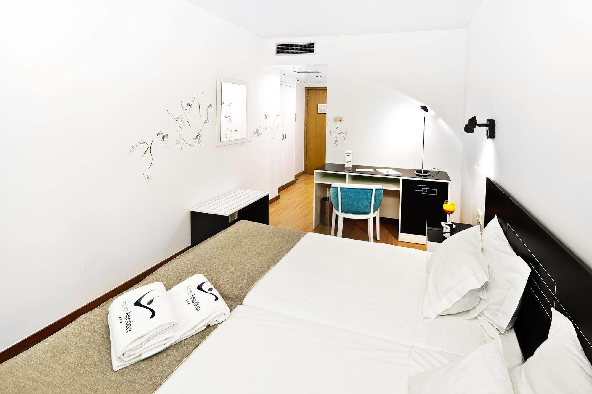 Hotel Amadeos - Matosinhos - Porto Exteriör bild
