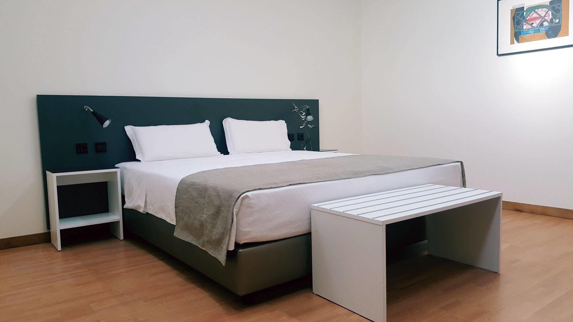 Hotel Amadeos - Matosinhos - Porto Exteriör bild